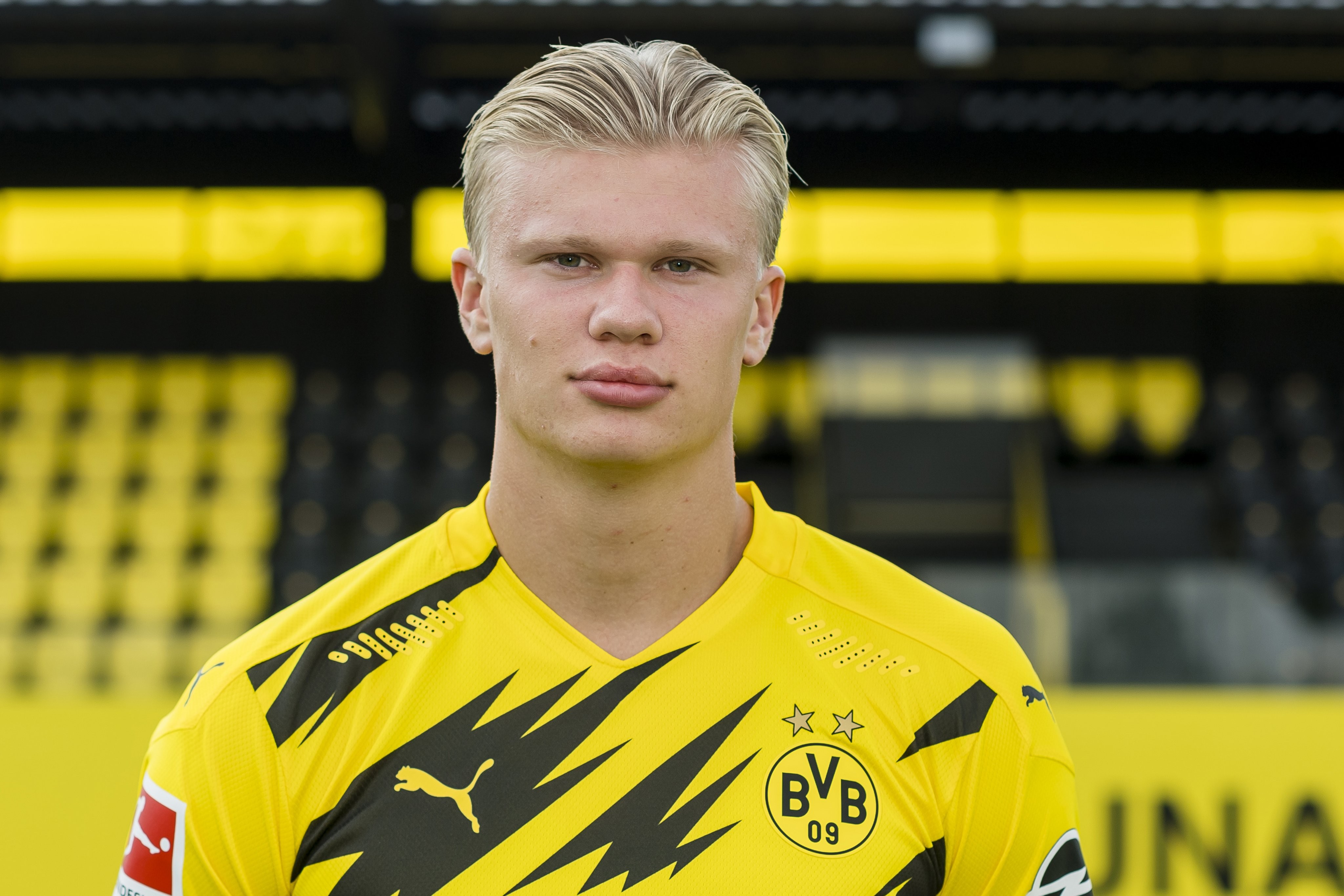 火箭记者：漫长赛季才刚开始 过早断言火箭前景有失公允（火箭随队记者：赛季尚处开端，提前断定火箭前景欠妥）