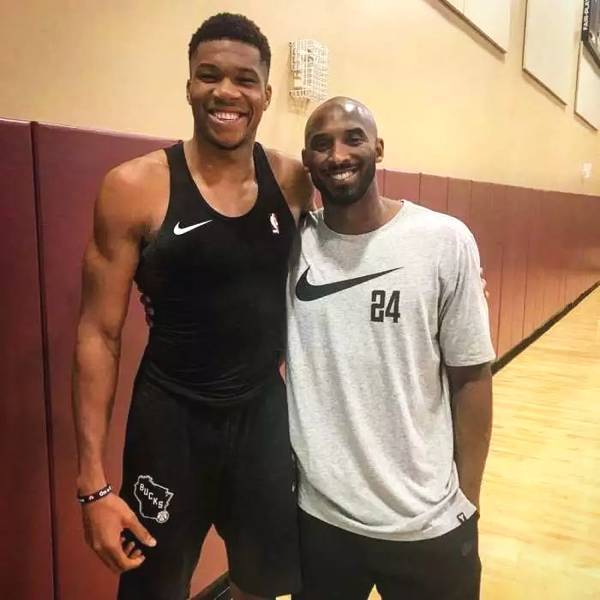 本赛季五大联赛场均积分前20：拜仁、巴萨、皇马、阿森纳前4（五大联赛本季场均积分前20榜：拜仁、巴萨、皇马、阿森纳包揽前四）