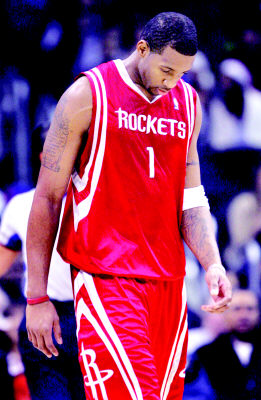 毛罗：尤文后防缺乏领袖，斯帕莱蒂应让他们展现个性成为领袖（毛罗：尤文后防缺少领袖 斯帕莱蒂应鼓励球员展现个性并挑起重担）