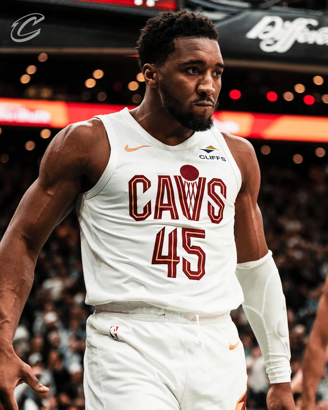 孔德斩获巴萨生涯欧冠首球，并上演职业生涯首次梅开二度（孔德攻入巴萨欧冠处子球，职业生涯首次完成梅开二度）