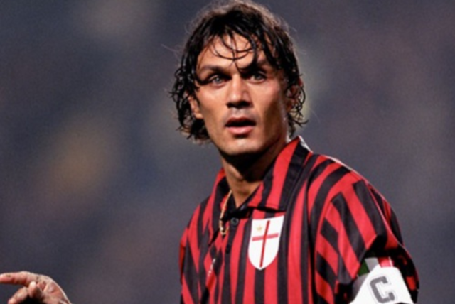 手感颇佳！乔治半场8中6轻取14分2抢断（乔治状态火热，上半场8投6中砍下14分外加2次抢断）