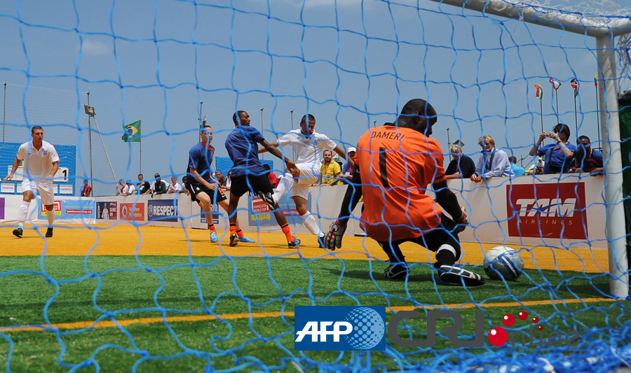 罗伯特-桑切斯：国家队是否征召取决于主教练，我一直有信心（罗伯特-桑切斯：是否入选国家队由主帅定夺，我始终保持自信）